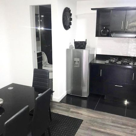 Estadio Apartamentos Медельин Экстерьер фото